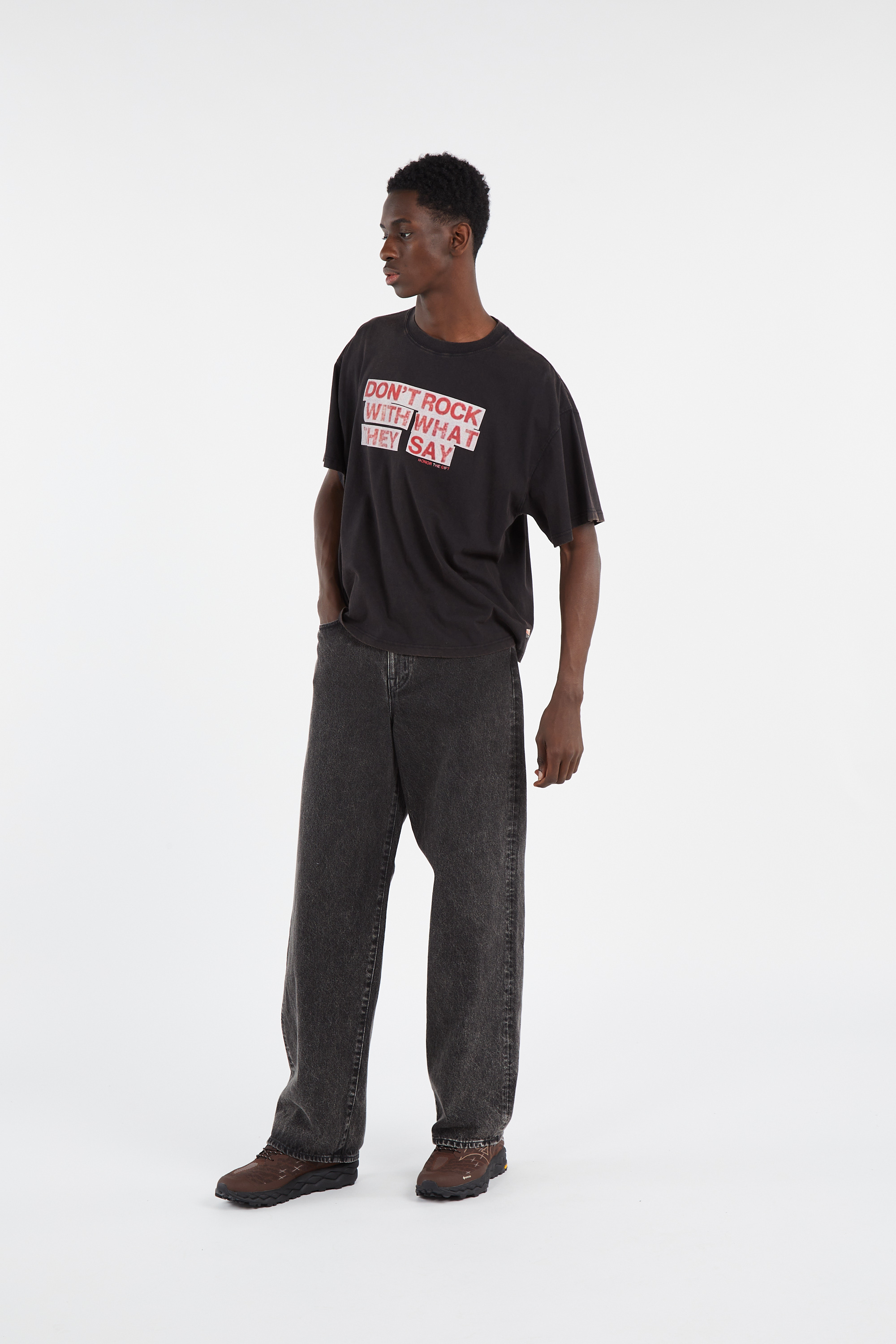 Regular-fit round-neck cotton T-shirt Black