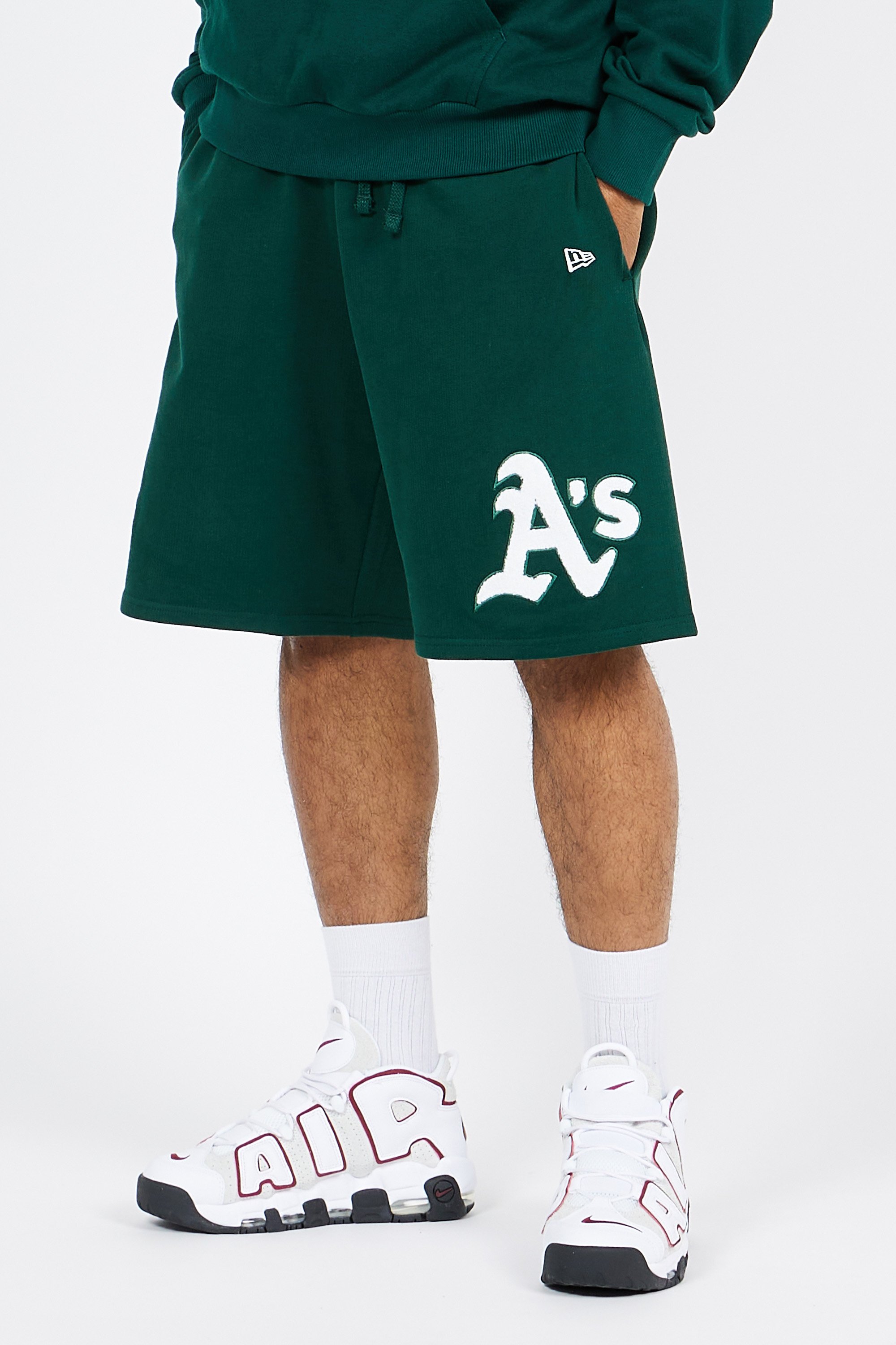 Short | Vert by NEW ERA Short Vert