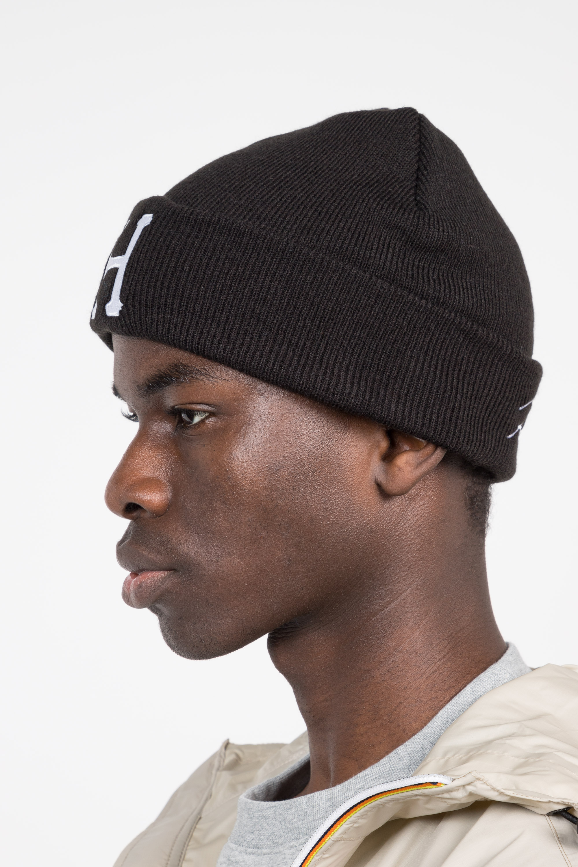 Bonnet Noir