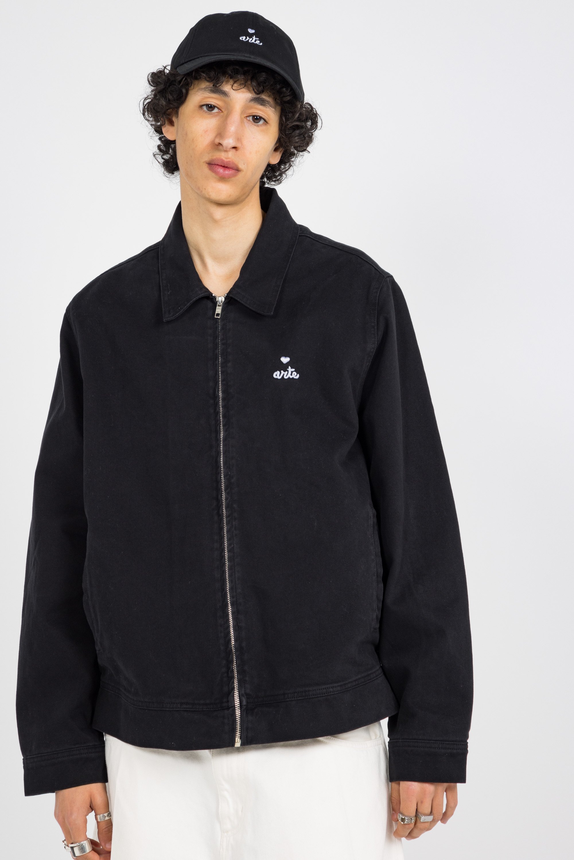 Arte Antwerp SS25162HRED 関税送料込 Jacket Heart Logo Jacket Black Arte Antwerp - Men | Citadium