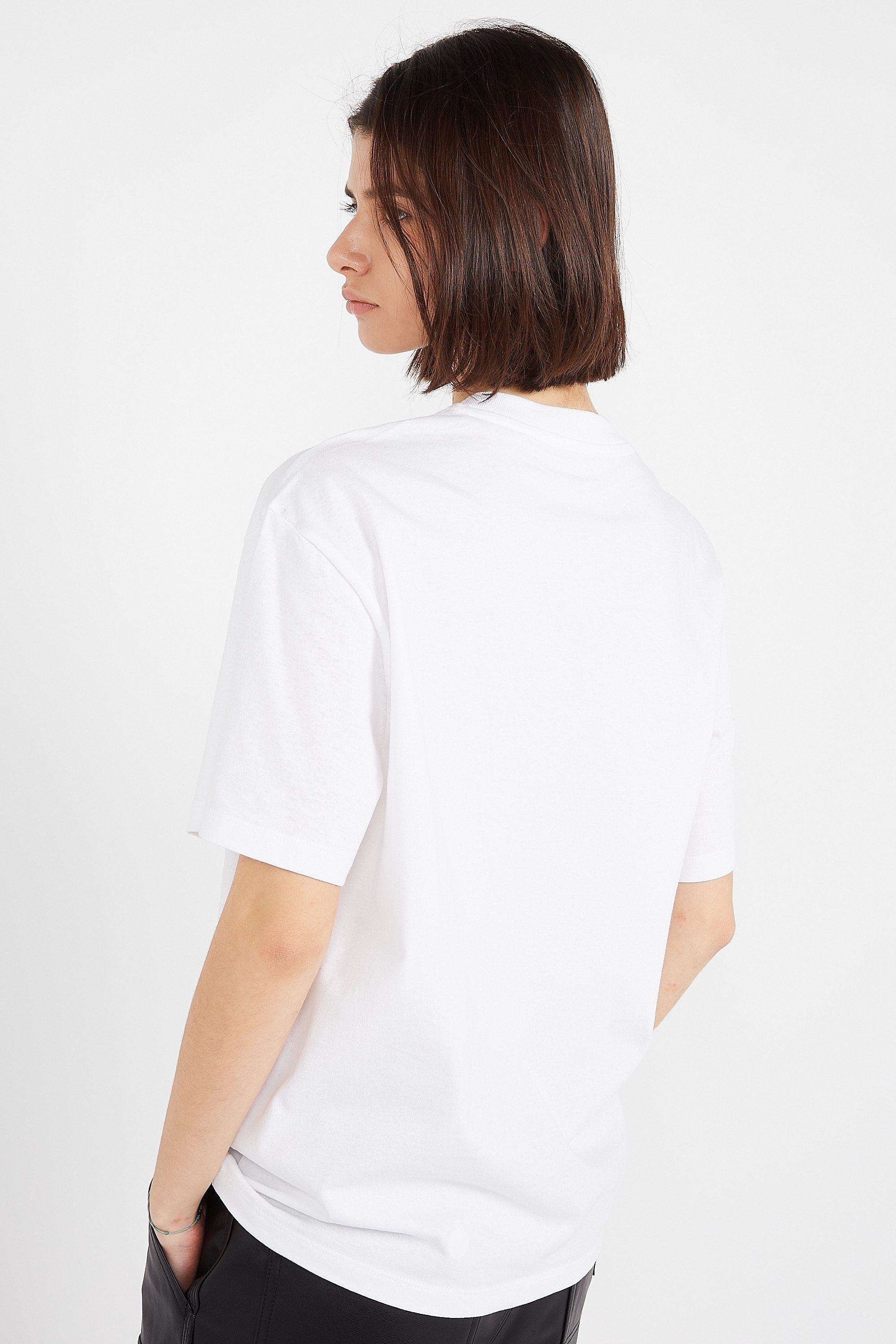 T-shirt White