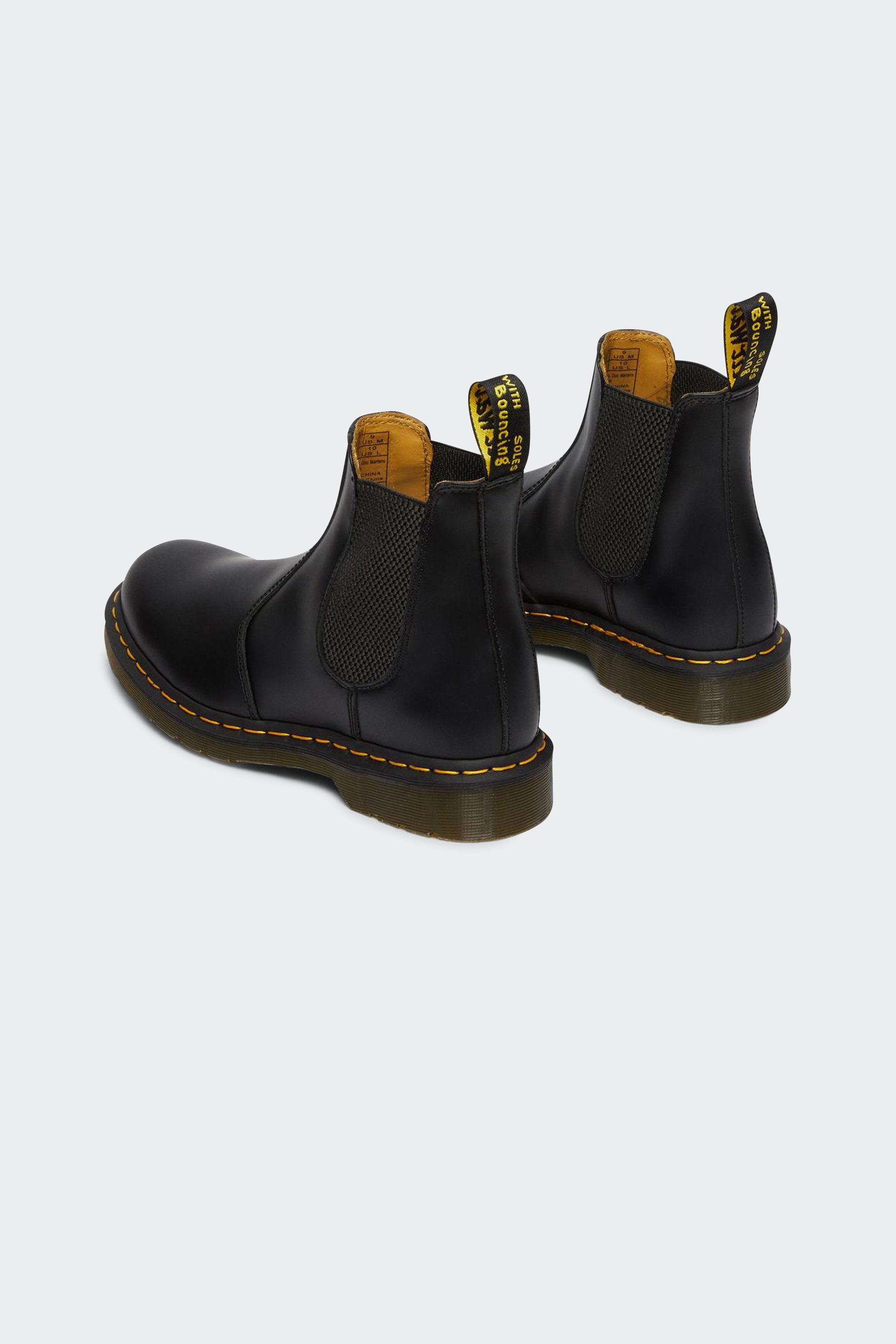 Chelsea boots | Black by DR. MARTENS Chelsea boots Black