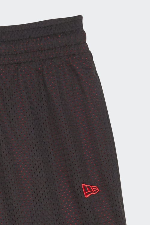 NEW ERA Shorts Black
