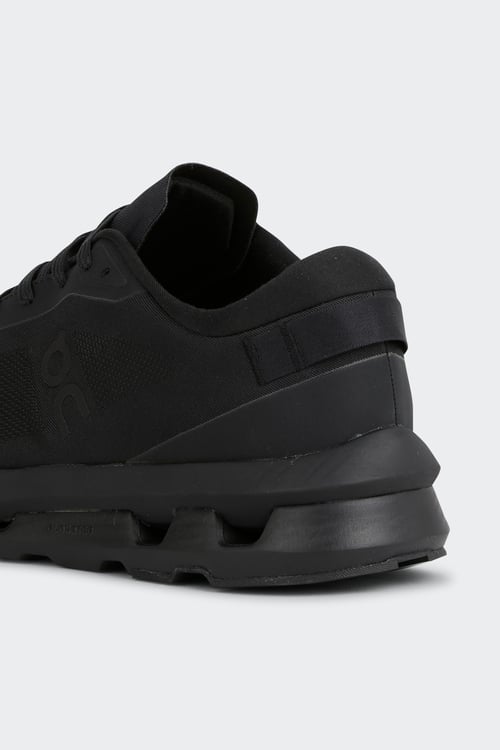 ON Baskets Noir