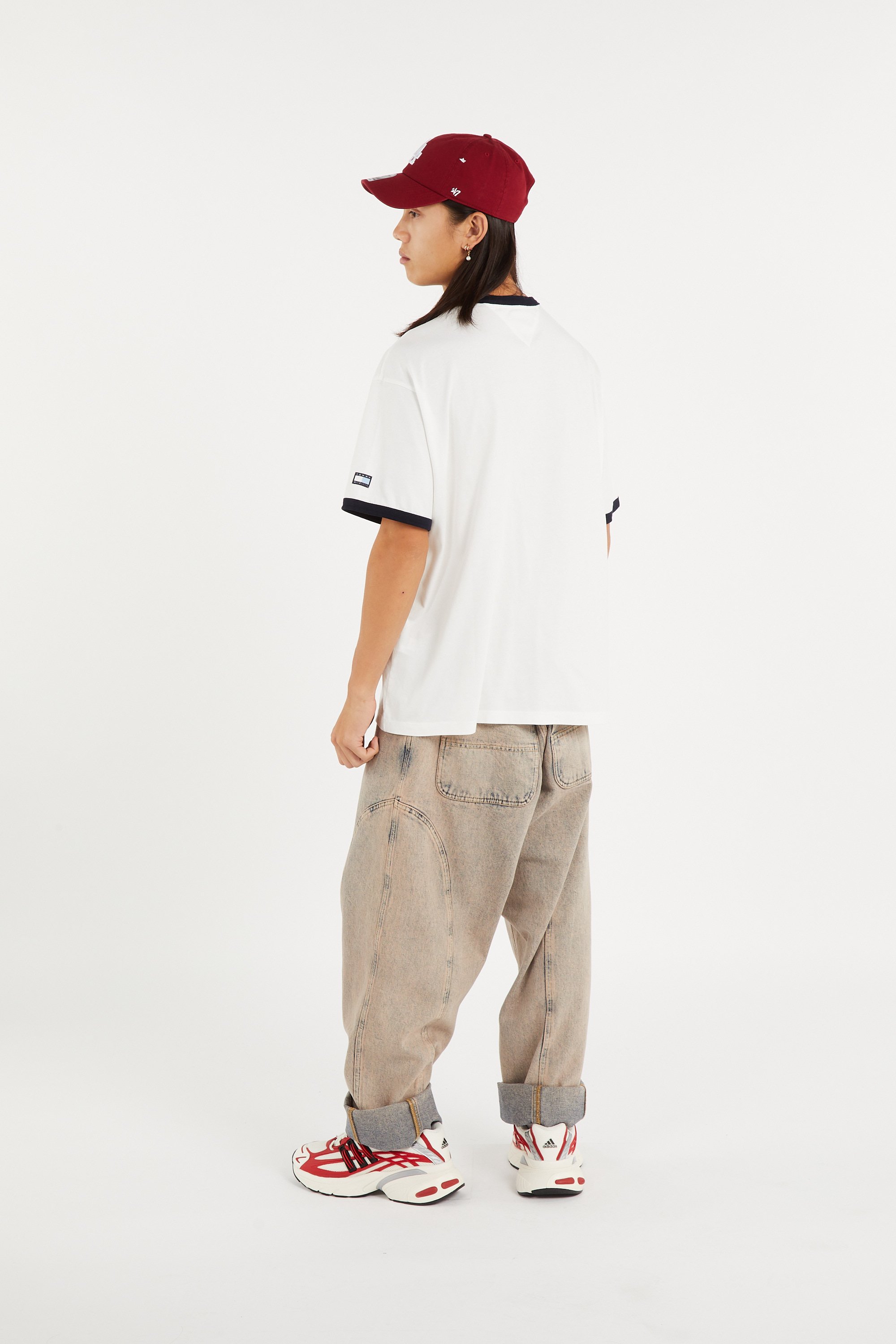 Regular-fit round-neck cotton T-shirt | White TOMMY JEANS Men