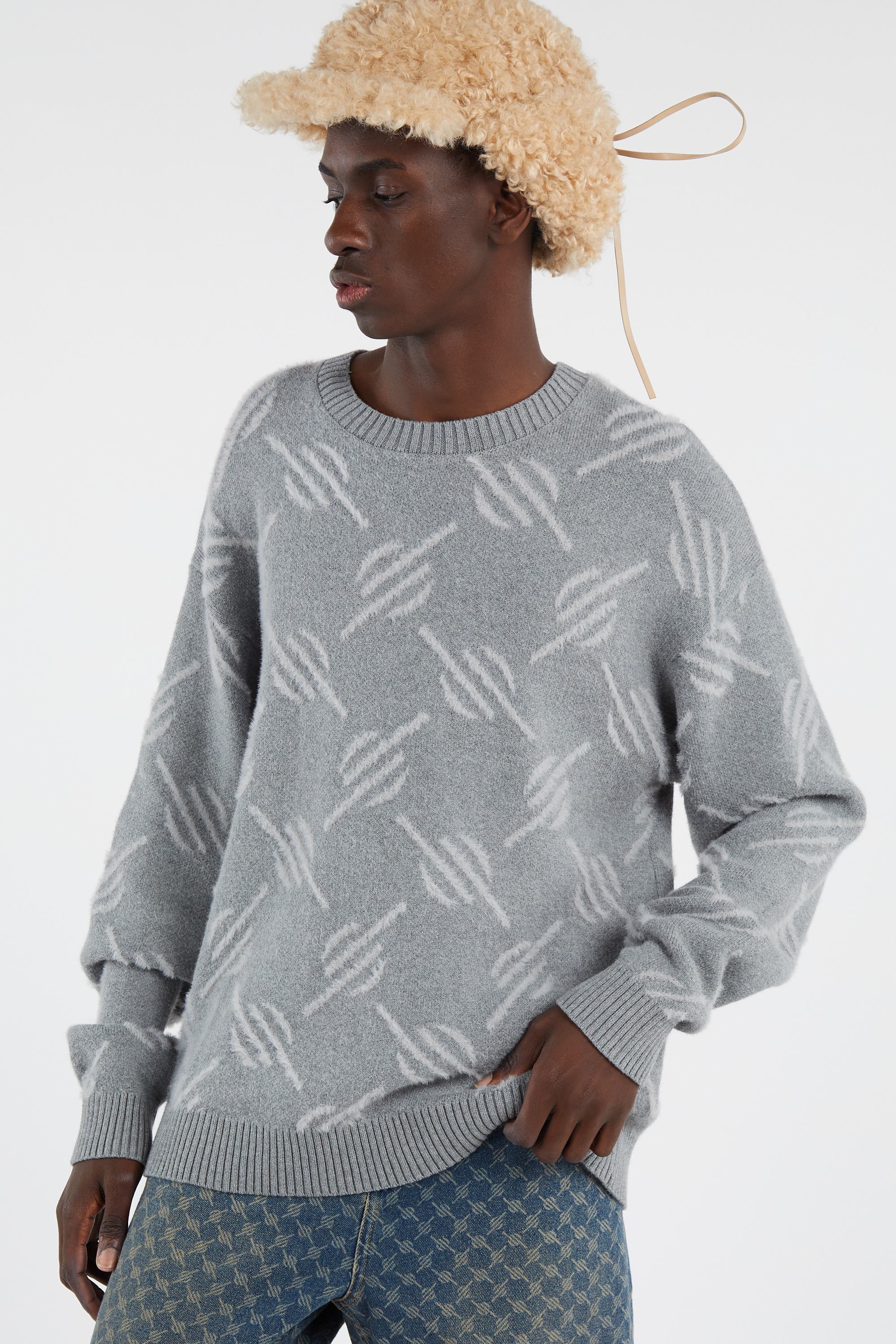 Pull Gris