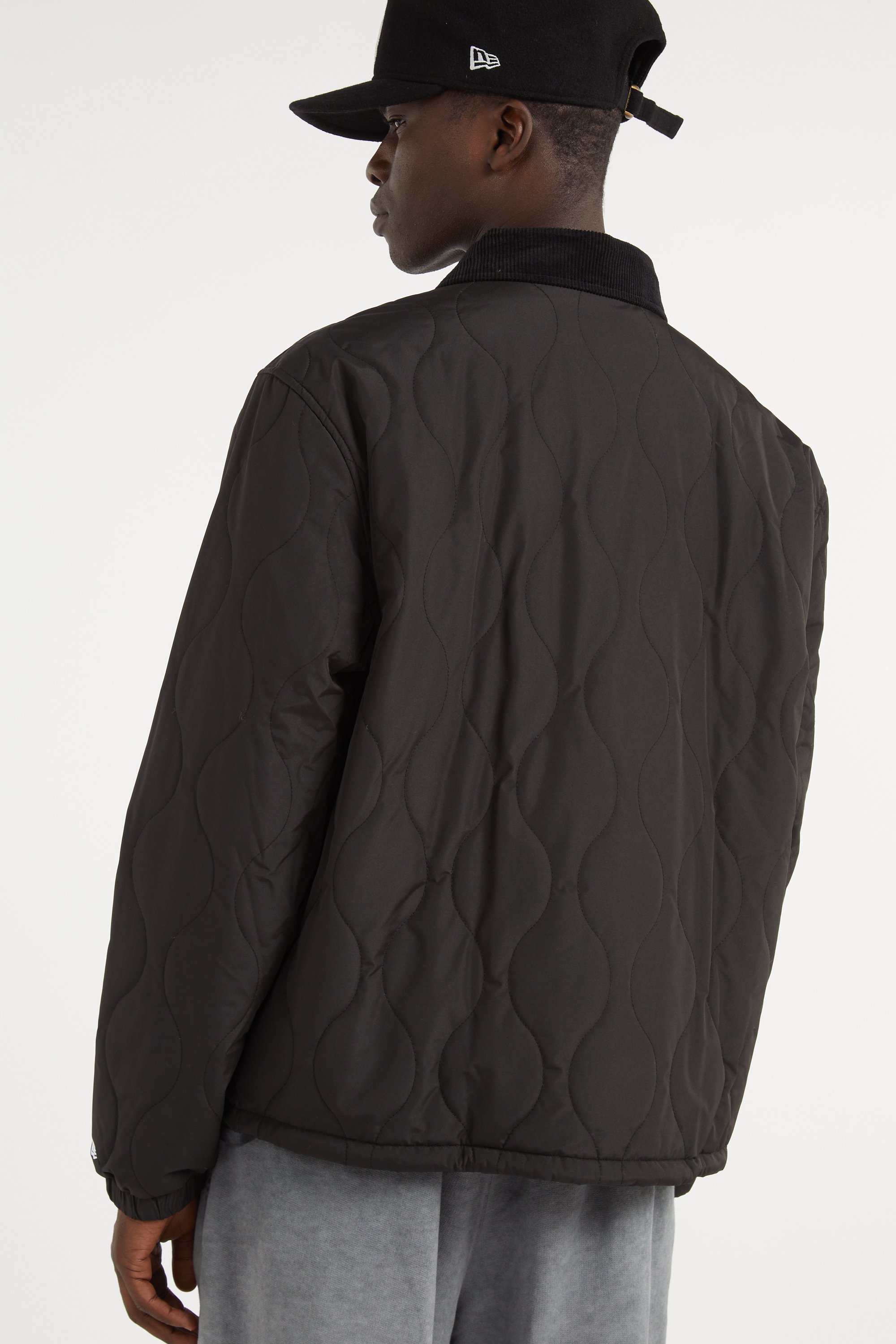 Quilted jacket with classic collar | Black NEW ERA Men