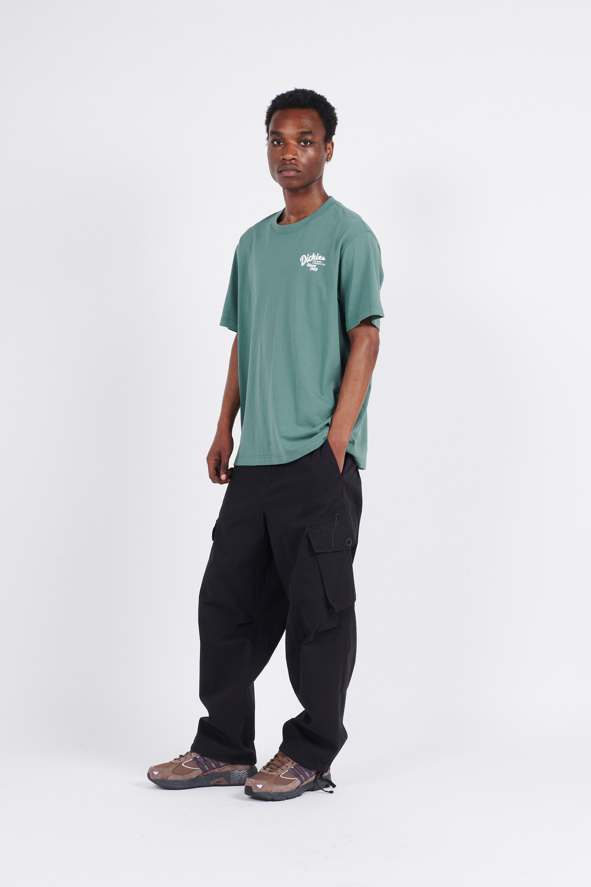 Cargo Black