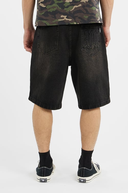 WASTED Shorts Black