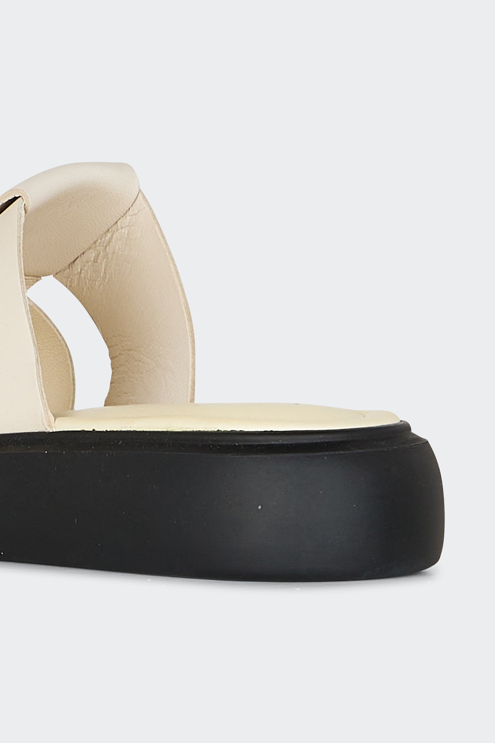 Slides | White by VAGABOND SHOEMAKERS Slides White