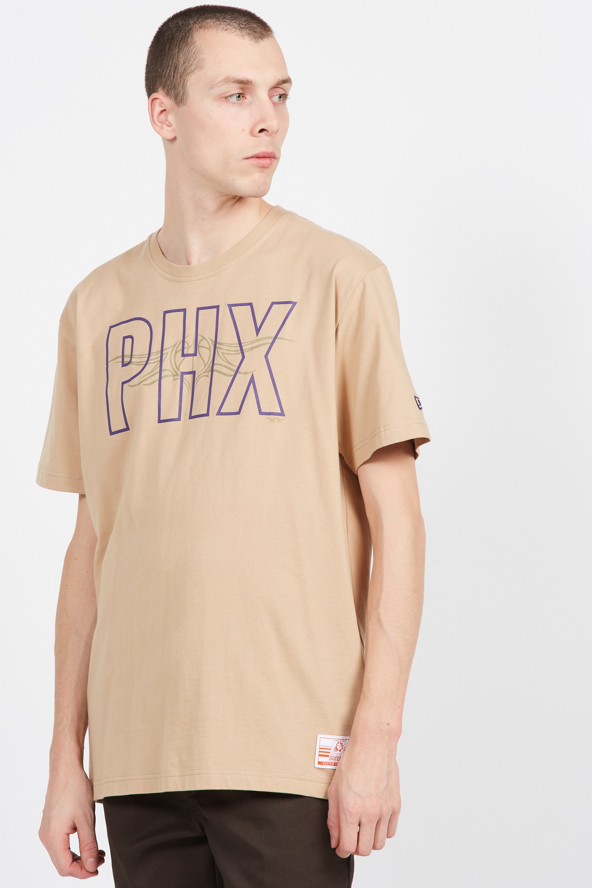 T-shirt | Beige by NEW ERA T-shirt Beige