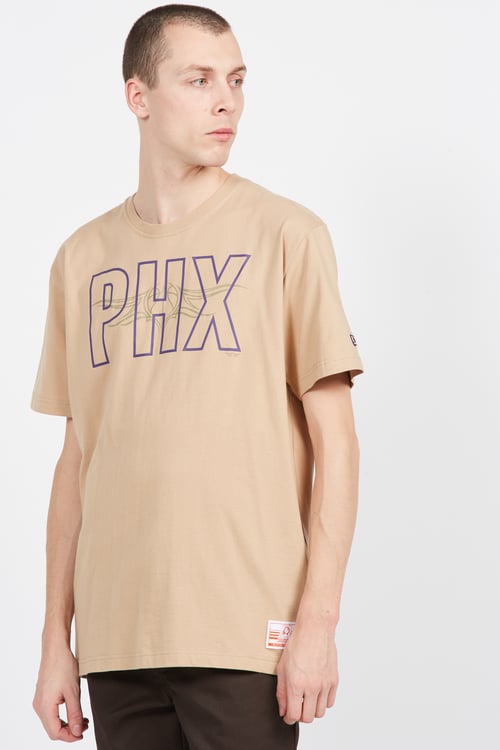 NEW ERA T-shirt Beige