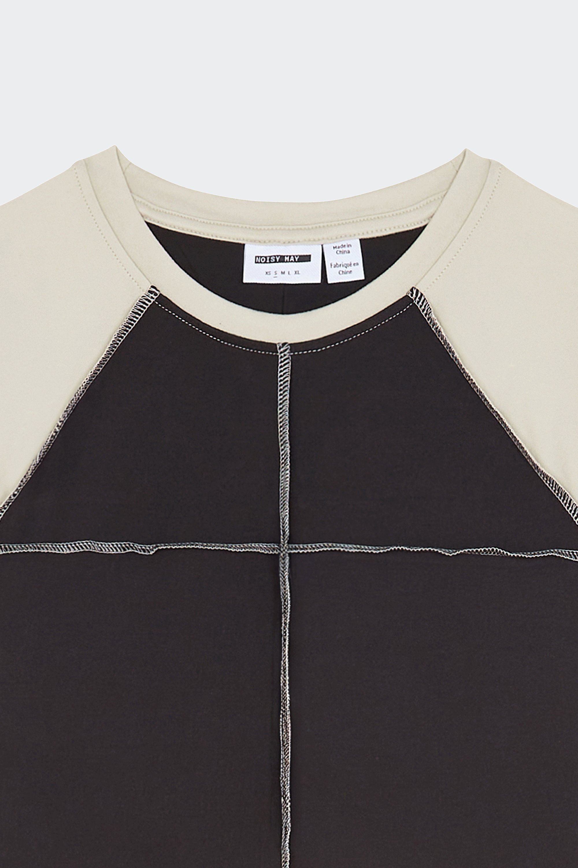 T-shirt | Black by NOISY MAY T-shirt Black