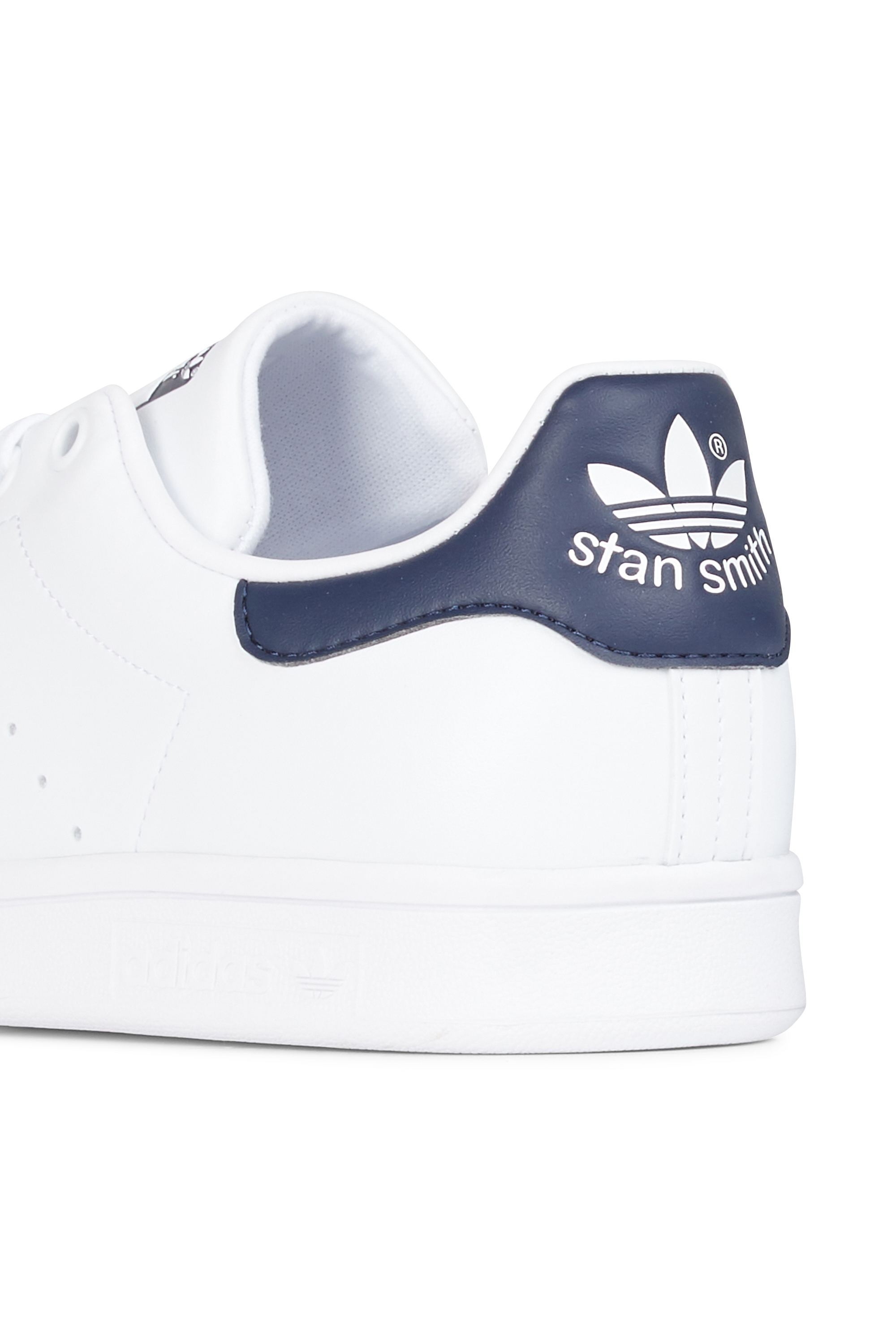 Low-top sneakers White
