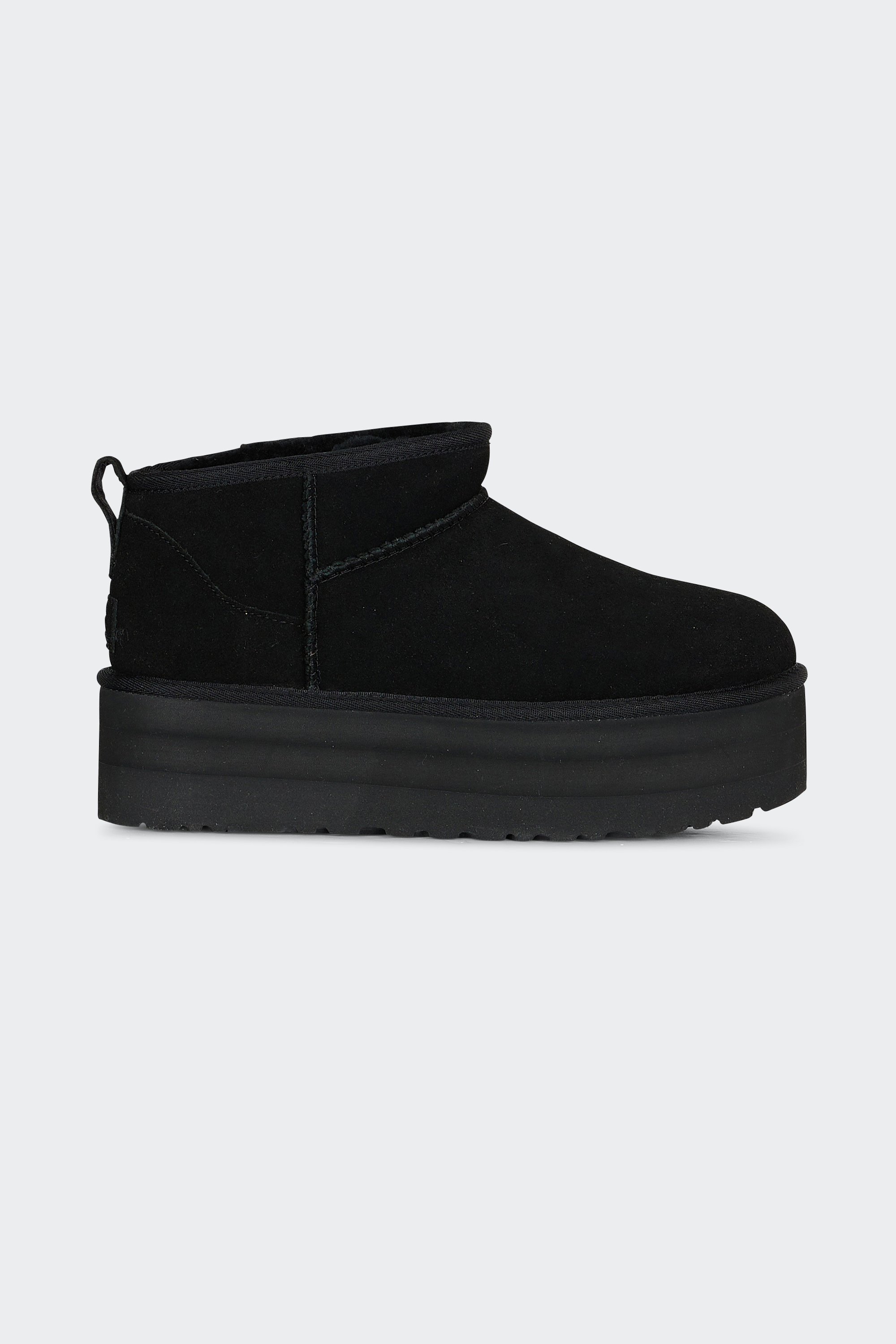 Boots | Noir by UGG Boots Noir