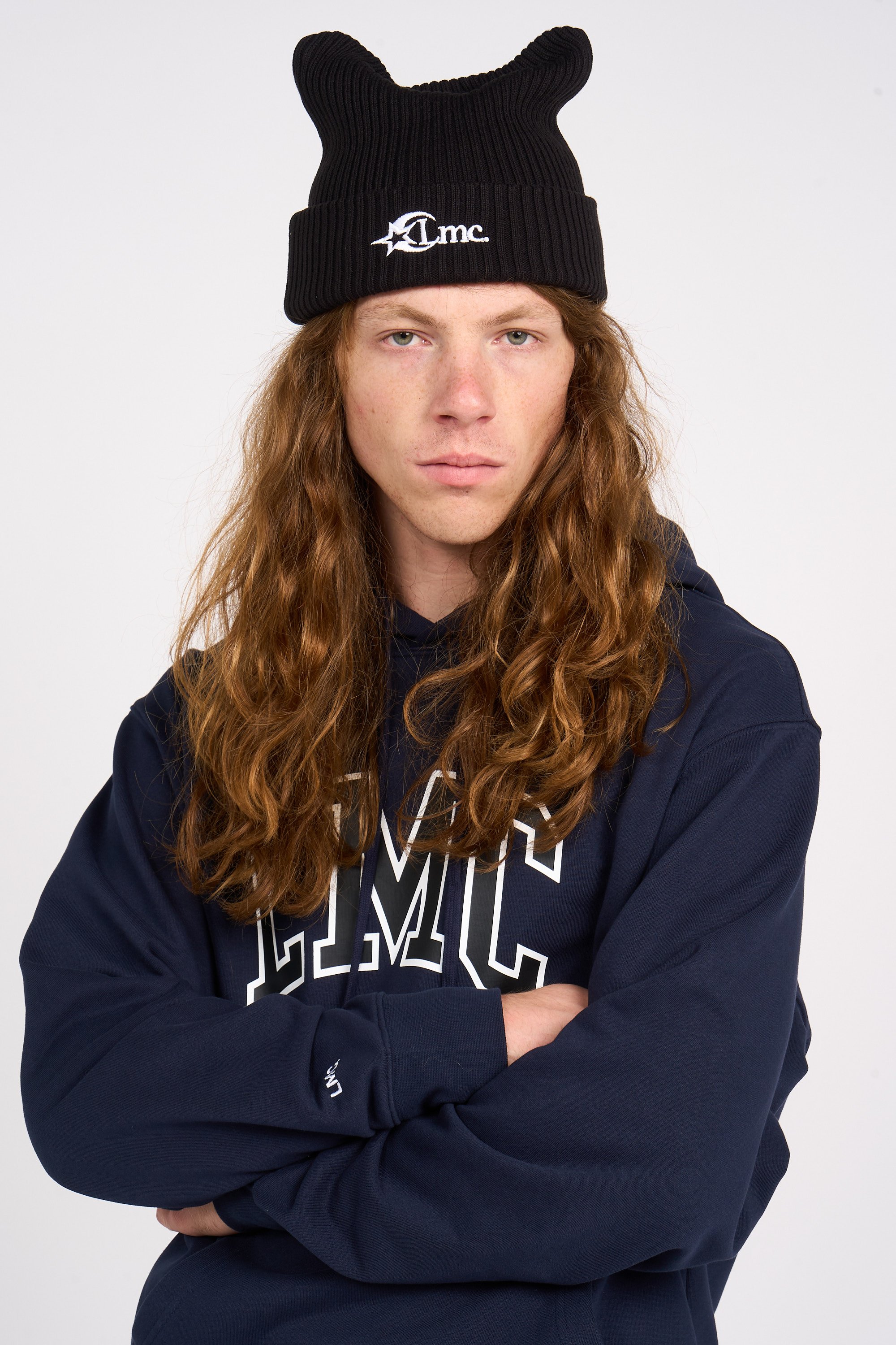 Bonnet LOST MANAGEMENT CITIES Noir