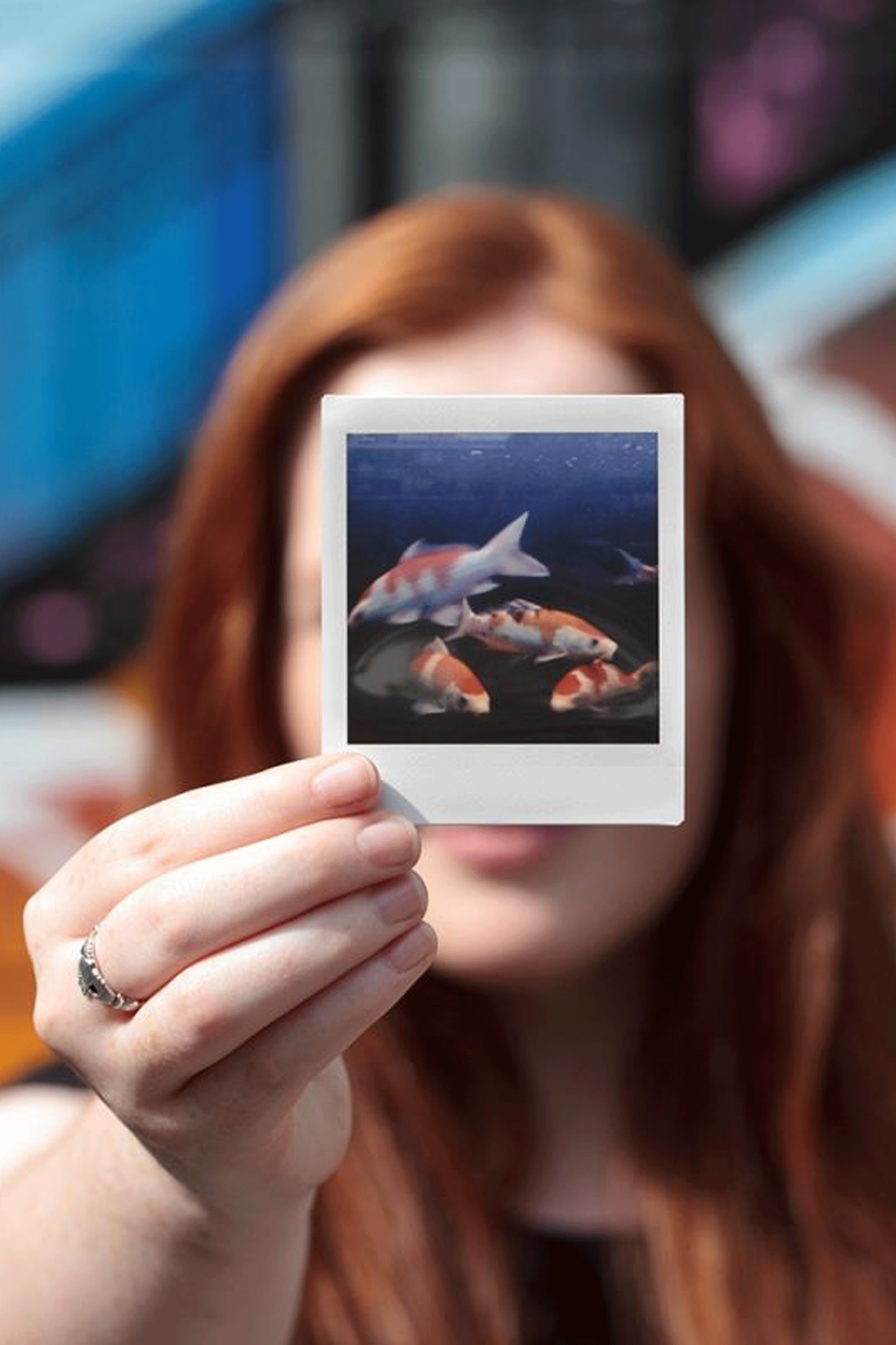 Instant camera Multicolored