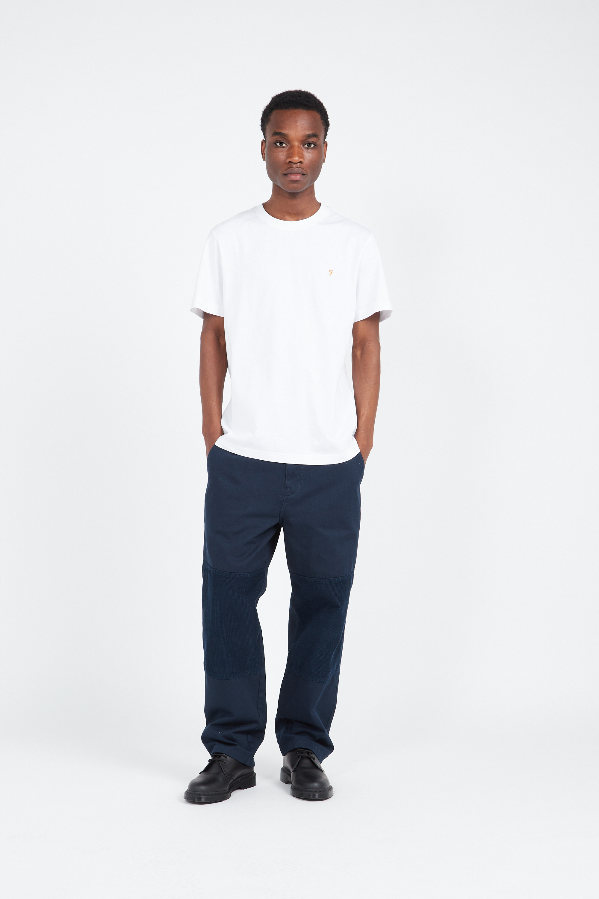 T-shirt White