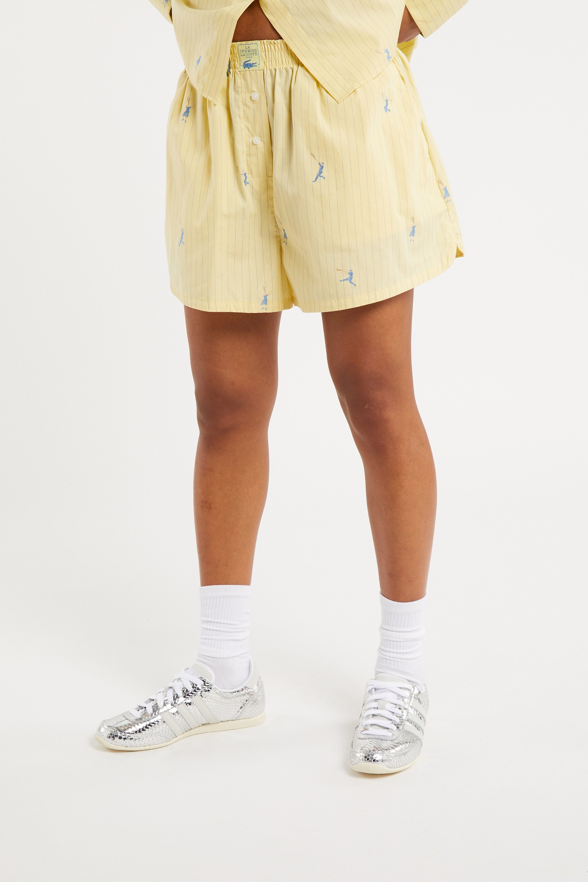 Short Jaune