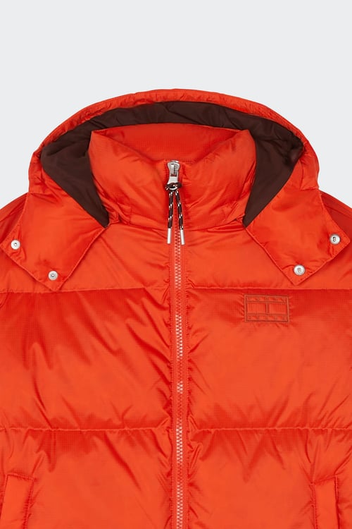 TOMMY JEANS Lightweight quilted padded jacket with high neck Orange