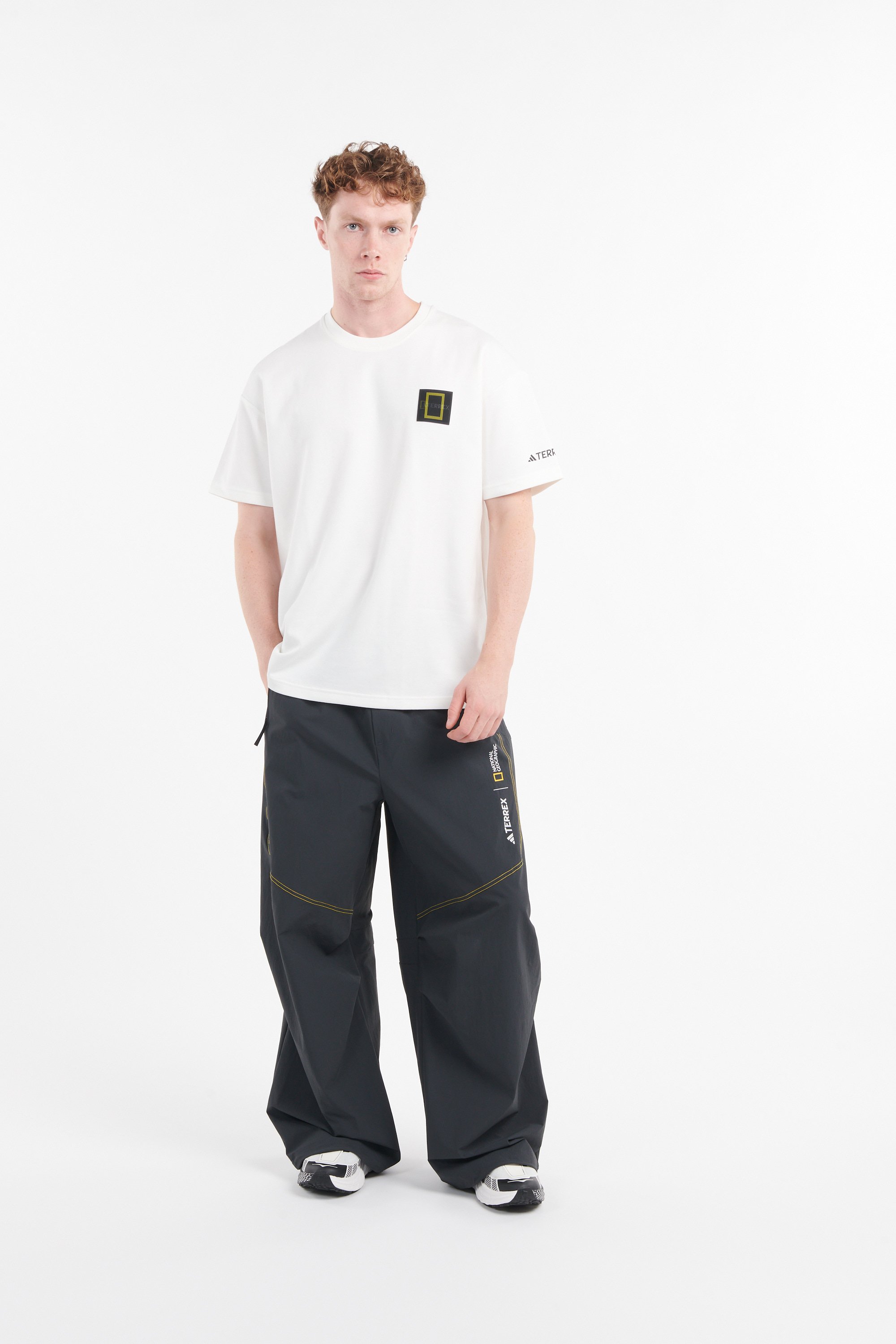 Pantalon ADIDAS Gris